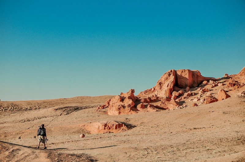 Voyageur dans le désert de Gobi, Mongolie