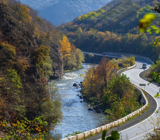 Paysage représentant la rivière de Debed en Arménie