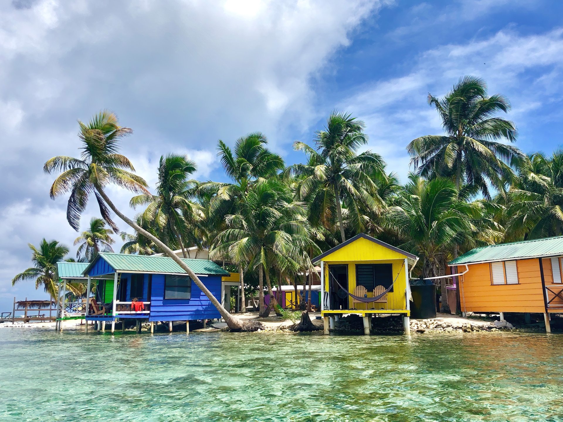 Cabanes sur la mer au Bélize