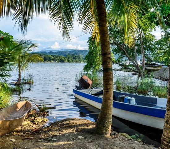 guatemala rio dulce batea