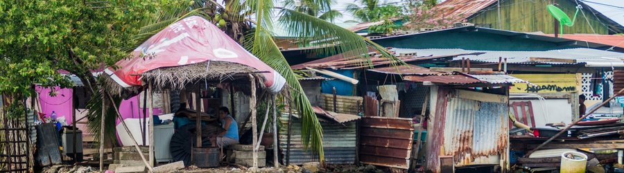 Village Almirante, Panama