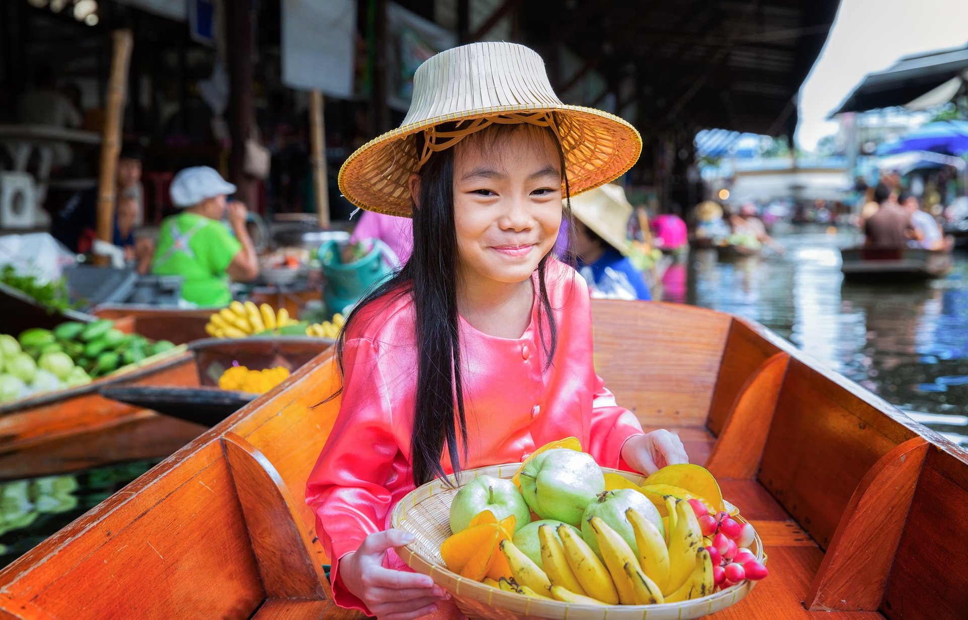 La population en Thaïlande   marché flottant