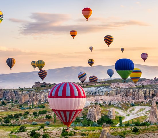 turquie cappadoce montgolfiere sunset