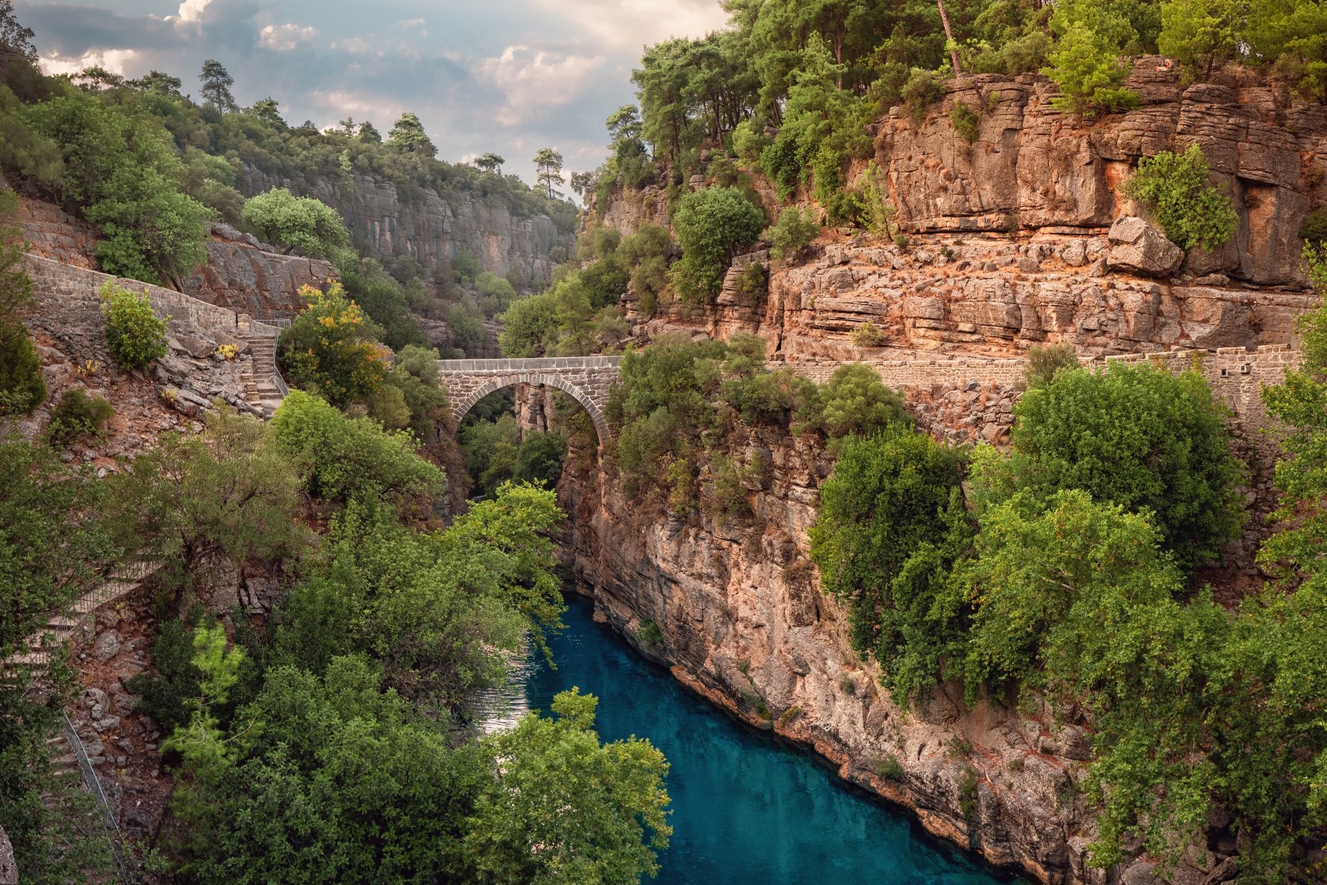 turquie paysage pont riviere koprucay